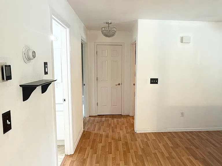 Christine Dr — Photo 3