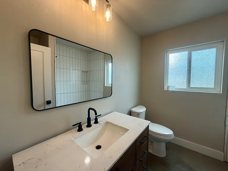831 Monticello Dr — Photo 35