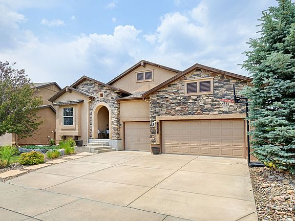 3rd image of 6134 Rennert Dr