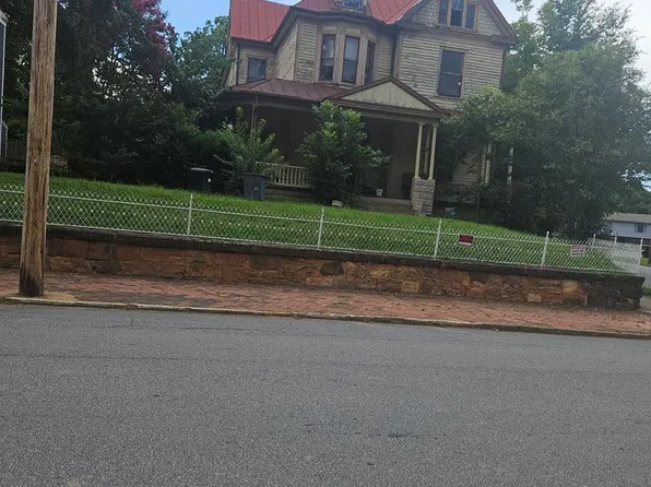 507 Holbrook Ave, Danville, VA 24541