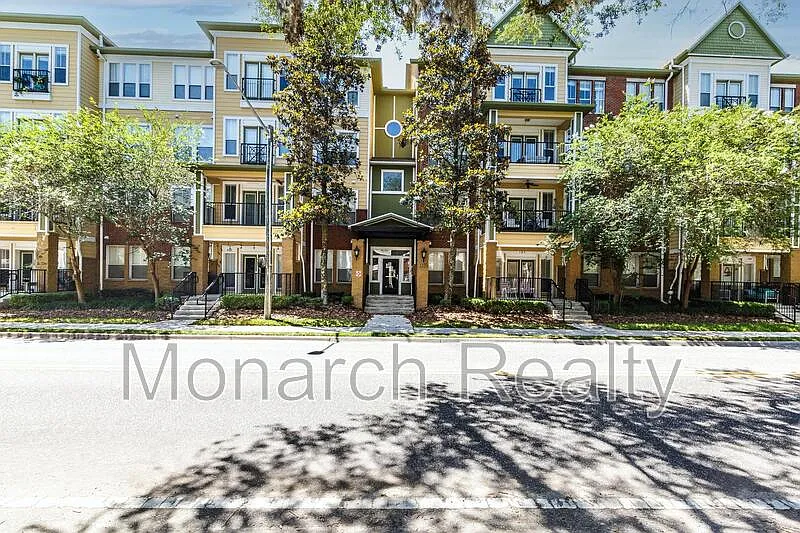 1185 SW 9th Rd #212