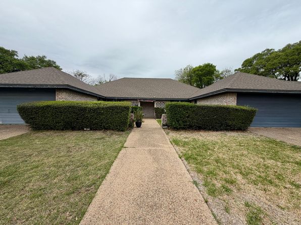 5213 Laurel Lake Dr