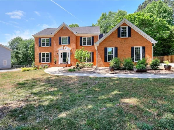 1151 Mary Lee Ln, Lilburn, GA 30047