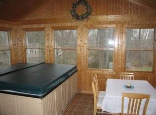 1322 Brookridge Dr, Columbus, OH 43235