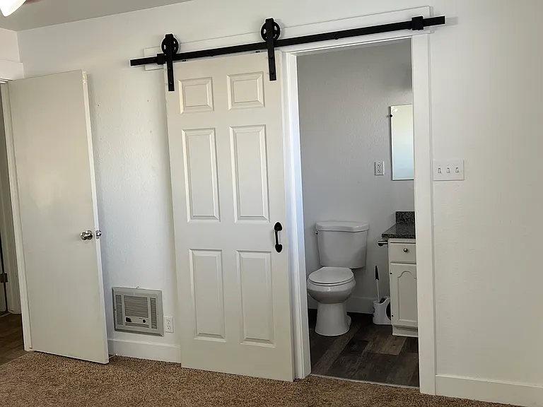 350 W 1045 N — Photo 10