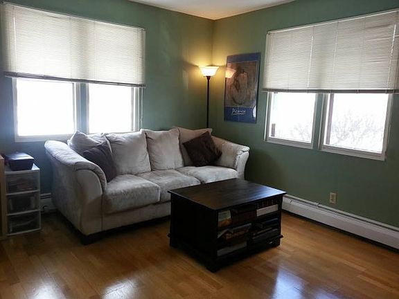 Spacious Living Room