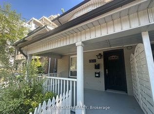 1531 Queen St E, Toronto, ON M4L 1E5