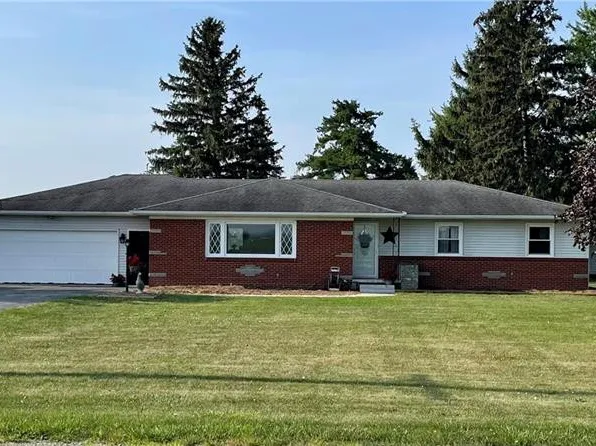 9311 State Route 18, Hamler, OH 43524