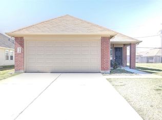 6310 Ledbetter St, Houston, TX 77087