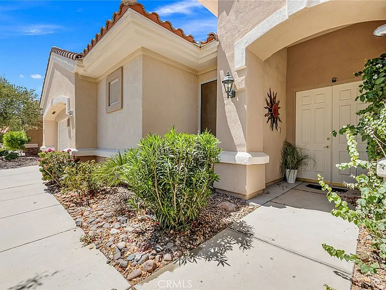 78652 Alliance Way — Photo 2