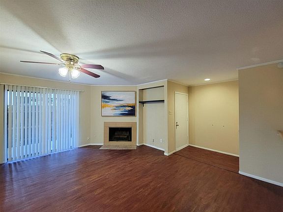 3rd image of 2601 S Braeswood Blvd APT 1305
