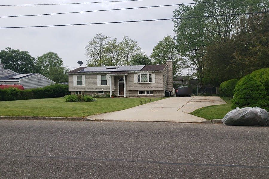 3110 Sipp Ave, Medford, NY 11763 Zillow