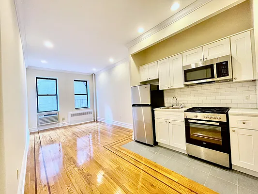 Rented by J & L Holding Corporation | media 12