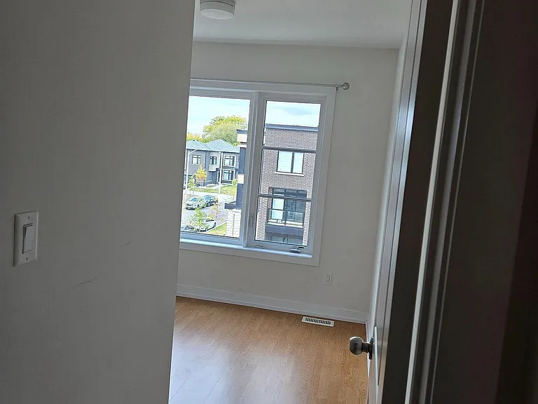 168 Brockley Dr — Photo 23