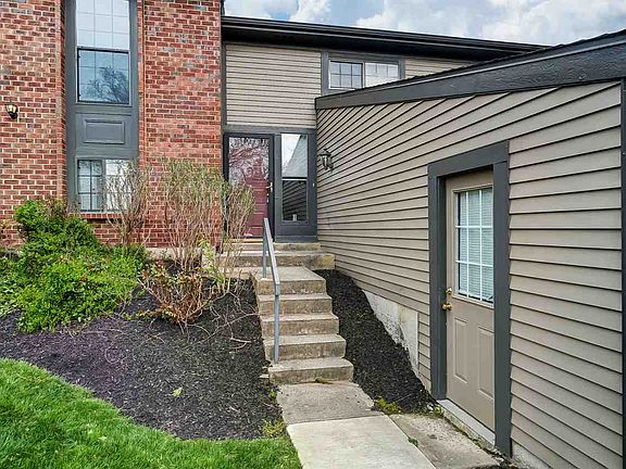 2nd image of 6364 Cliff Side Dr #14C