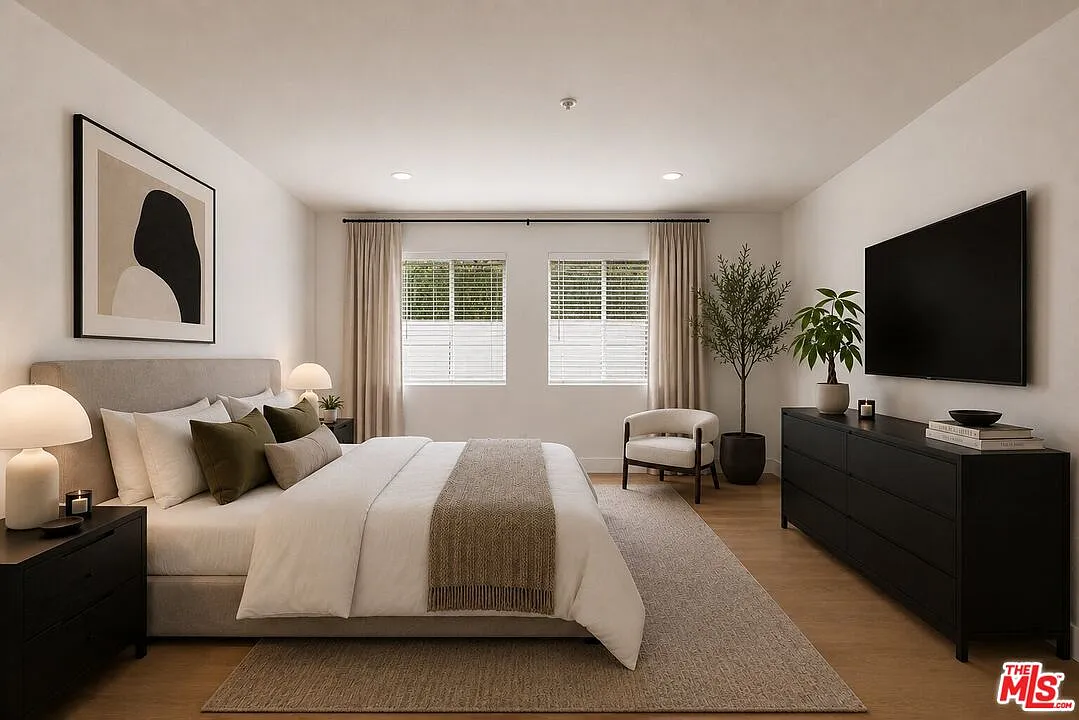 Building Photo - 16100 W Sunset Blvd #109