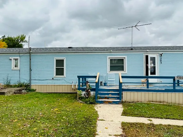 203 9th St, Superior, IA 51363