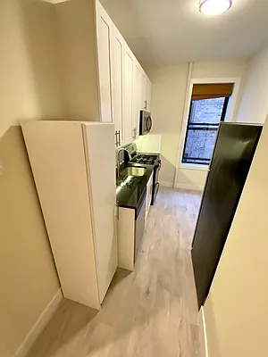 Rented by LRGNY Group, Inc. | media 15