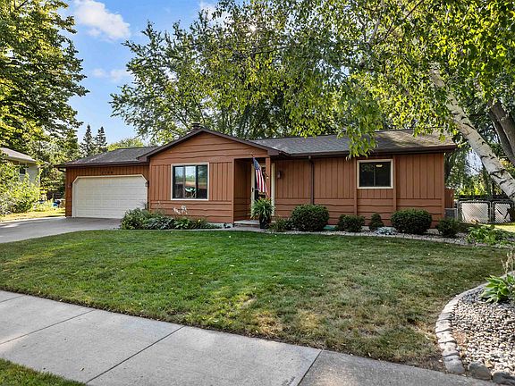 2nd image of 2108 S Horizon Dr