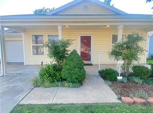 15609 Acacia Rd, Oklahoma City, OK 73170