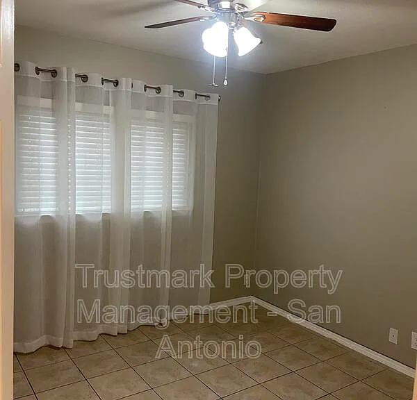 8335 Bent Meadow Dr — Photo 21