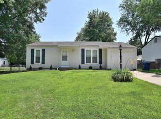 404 Fire Tree Ln, O'Fallon, MO 63368