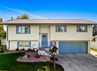 1927 Elm Ct, Great Falls, MT 59404