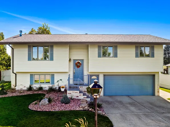 1927 Elm Ct, Great Falls, MT 59404