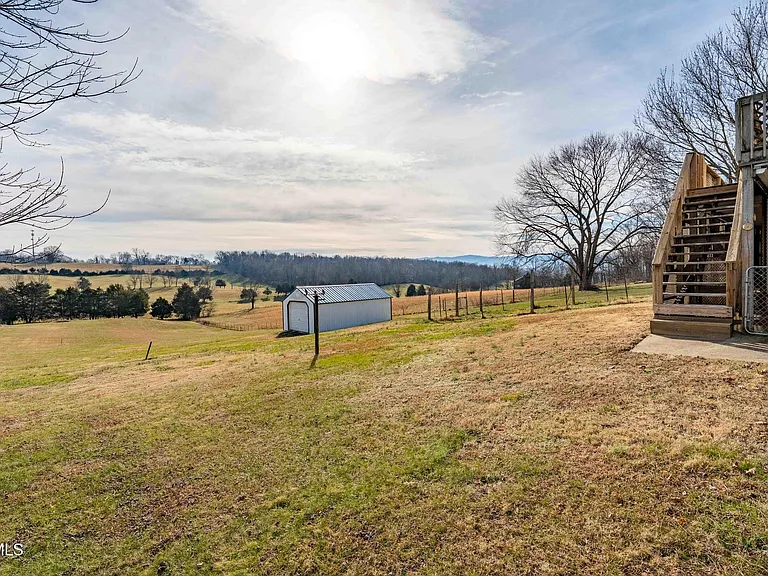 133 Paynetown Rd — Photo 34