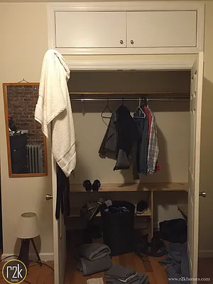 Rented by Realty 2000 Corp | media 33