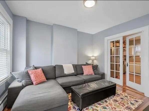80 Park St, Chelsea, MA