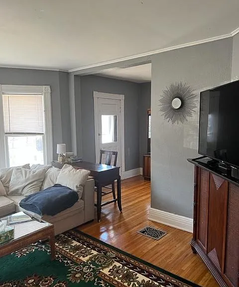695 West Ave #UPPER — Photo 4