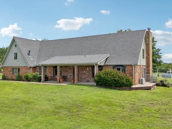201 County Road 3006, Bartlesville, OK 74003