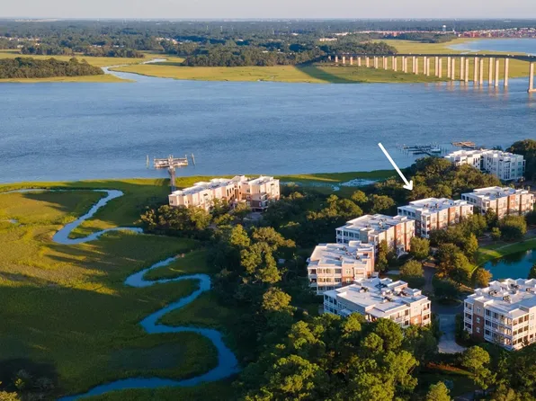 124 Fairbanks Oak Aly Unit 4B, Daniel Island, SC 29492