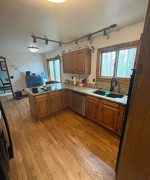 24344 Thunderbird Dr — Photo 2