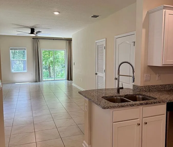 192 Pasadena Dr — Photo 7