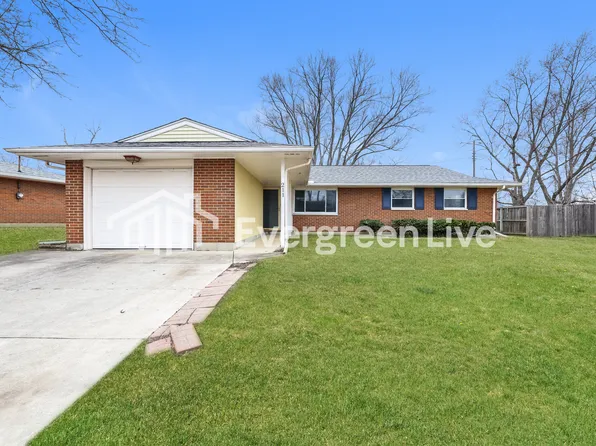 211 Silverstone Dr, Englewood, OH 45322