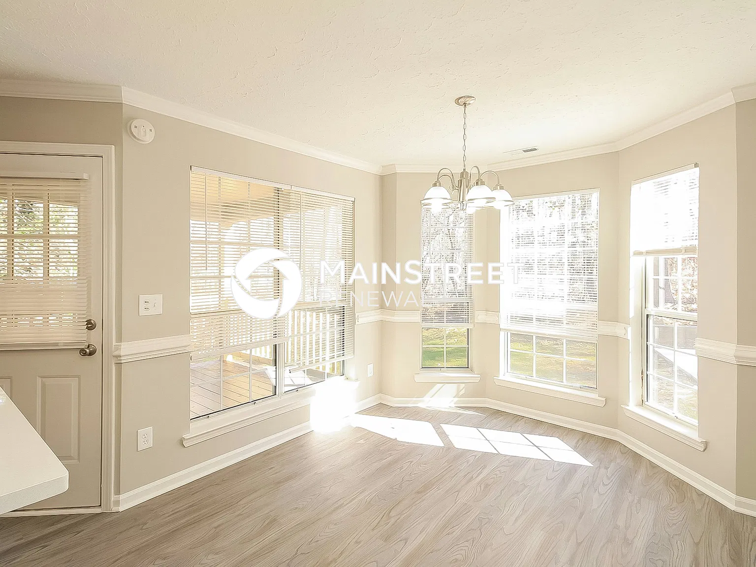 7815 Big Ben Ct — Photo 4