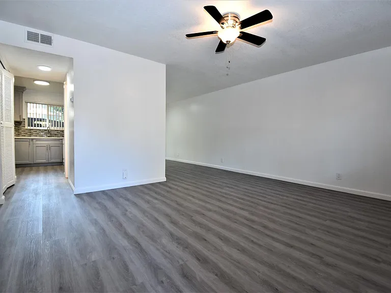2148 Bella Casa St — Photo 8