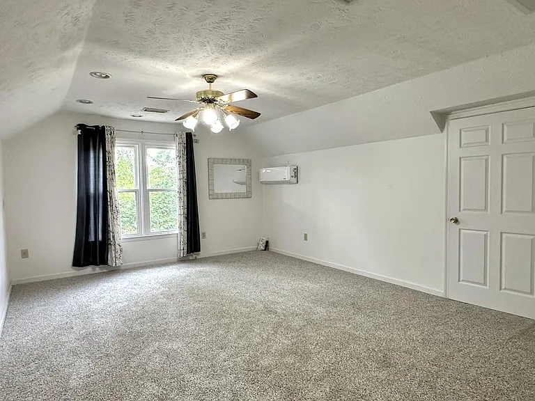6604 Kodiak Dr — Photo 24