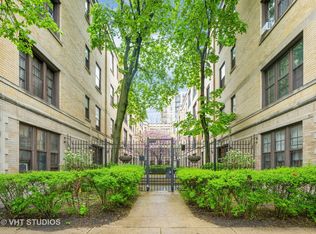 440 W Surf St #3C, Chicago, IL 60657