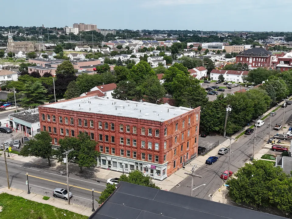 558-612 E Main St #592B