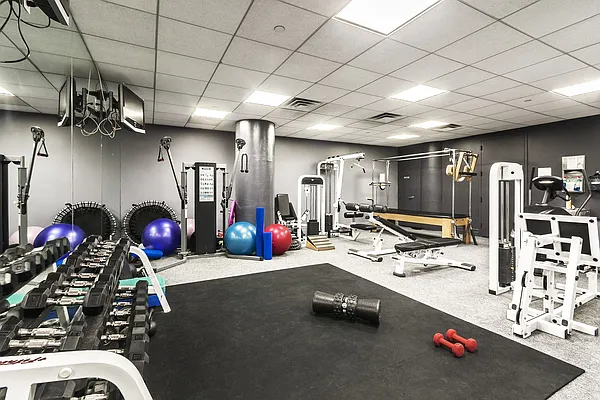 Rented by Halstead Real Estate | media 15