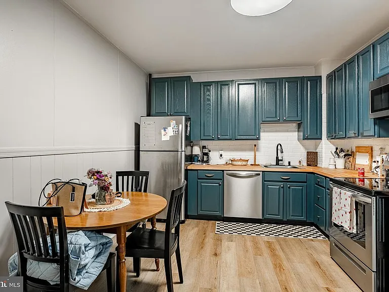 314 Walnut St #1 — Photo 5