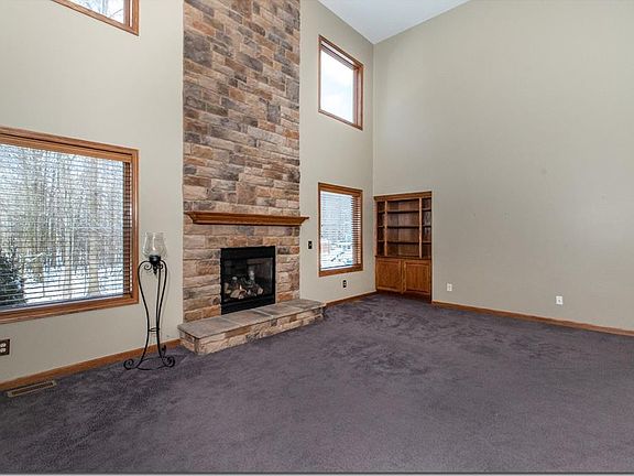 5th image of 3412 Stoney Creek Cir