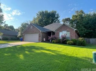 4630 Oregon Trl, Conway, AR 72034