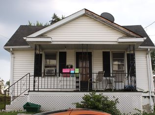61 1/2 Union St, Pittston, PA 18640