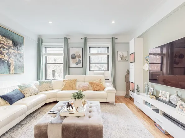 83-10 35th Ave #3O, Queens, NY 11372