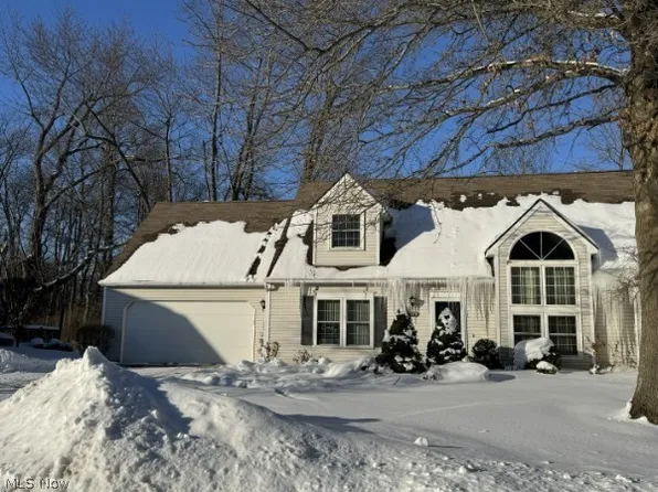 2779 Tinkers Ln #10, Twinsburg, OH 44087