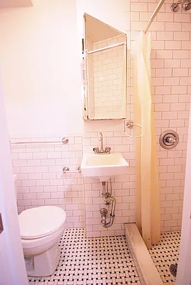 Rented by KYLM, LLC | media 6